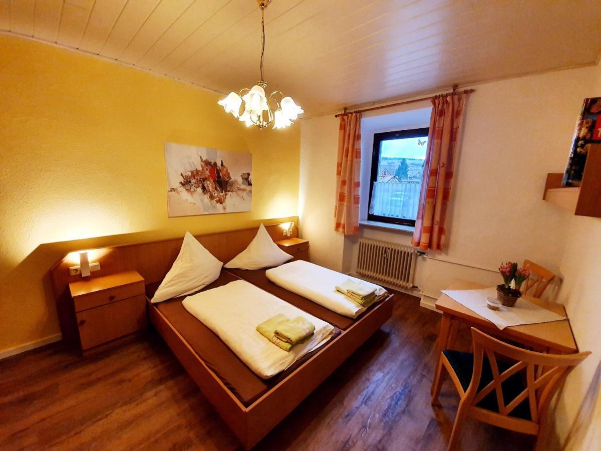 Pension Schütze Daasdorf am Berge Exterior foto